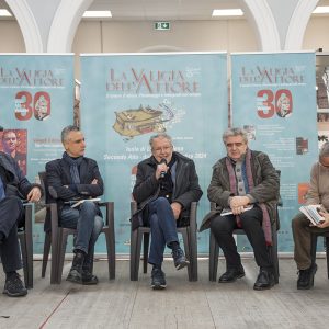 La Valigia dell'Attore XXI Edizione - II Atto - 8 dicembre 2024, Mercato Civico, La Maddalena - presentazione delle riedizioni e delle nuove pubblicazioni di libri e riviste 2024 su Volonté - Foto ©Fabio Presutti